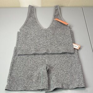 Colsie Heather Gray Ribbed V-Neck Lounge Tank & Shorts Set